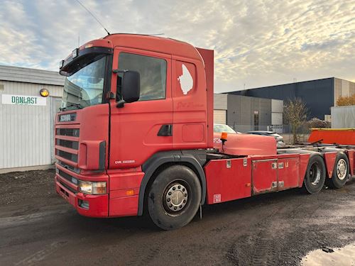 Scania 124/400, Chassis