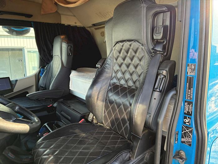 Billede 11 - Mercedes-Benz 2558 HMF 2620 Kran + fast lad