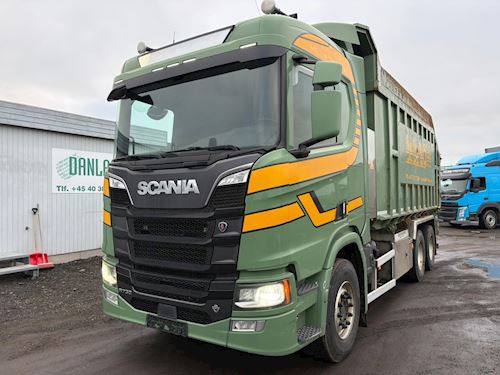 Scania R730 6X4 Tip, Tip