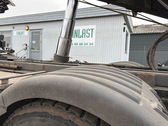 Billede 16 - Scania R490 8X2/6 m/ HIAB 244 Hejs/kran