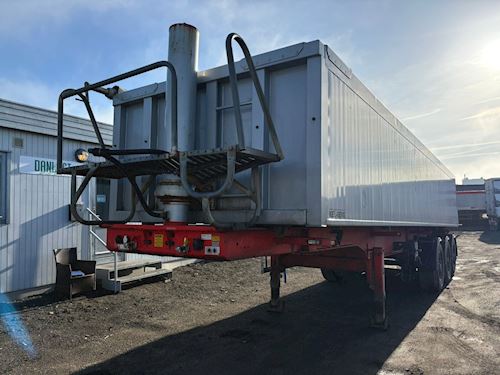 Kel-Berg 30m3 3aks tipper, Tip