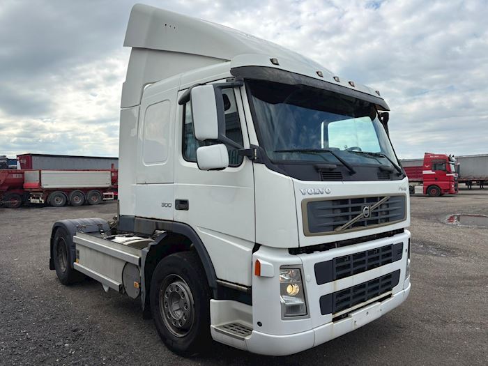 Billede 3 - Volvo FM300 4x2 Tractor - SzM Trækker